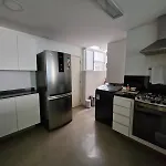 Apartamento No Leblon! Broad, Illuminated, Close To Everything!